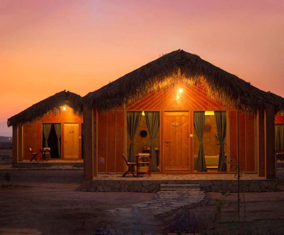 Sama Ras Al Jinz Resort Sur Exterior foto