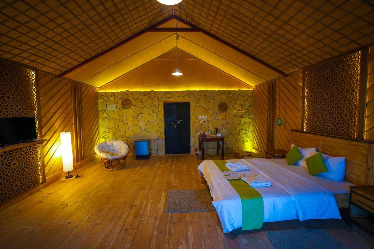 Sama Ras Al Jinz Resort Sur Exterior foto
