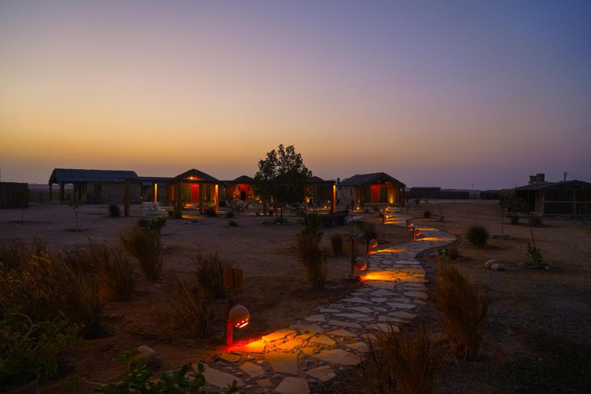 Sama Ras Al Jinz Resort Sur Exterior foto